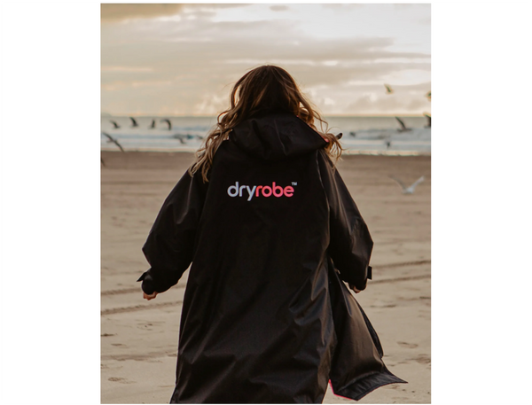 Dryrobe Advance Long Sleeve - Extra Large - Black/Red or Black/Pink- In Stock