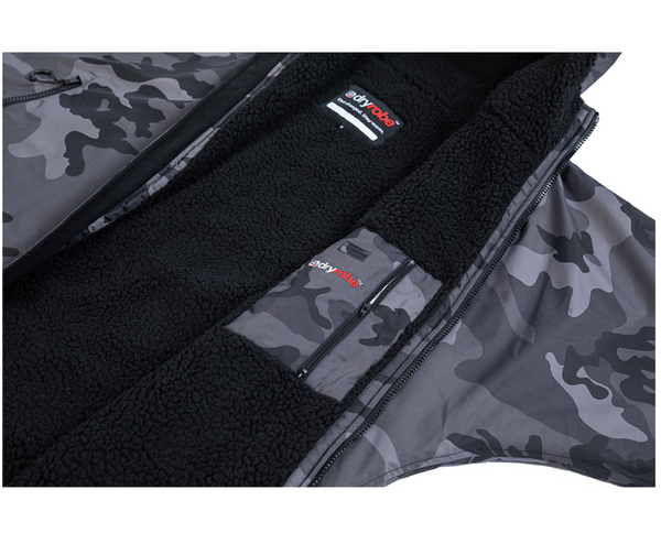 Dryrobe Advance Long Sleeve Black Camo Black - 2 Sizes