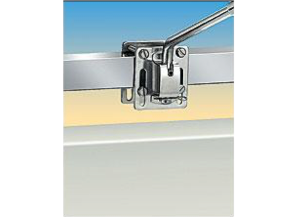 Magma Side (Bulkhead) or Square/Flat Rail Mount for Marine Kettle Grills A10-240